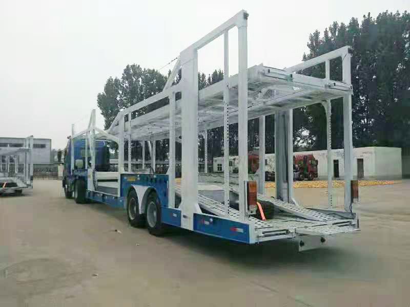 轿车运输车