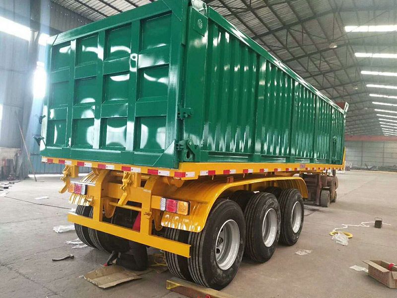 自卸车